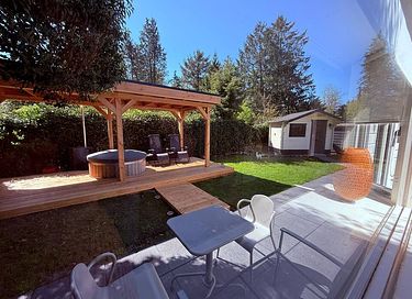 Chalet met hottub en omheinde tuin