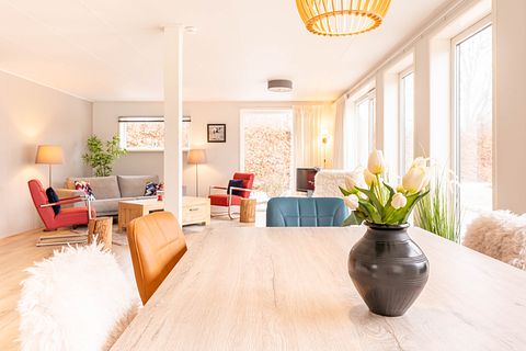 Modern holiday home at the edge of the forest - 4