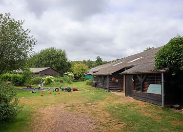 Tent cabin on a farm in Drenthe - 2