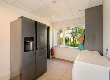 Hübsches Familienhaus mit Alkovenbett und Bällebad - 24