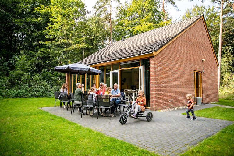 Bungalow mit Sauna und Waldblick - 1