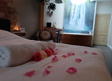 Romantische suite met jacuzzi en sauna - 11