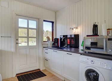 Kleurrijk vakantiehuis in een prachtig gebied - 13