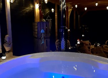 B&B with beach - 27