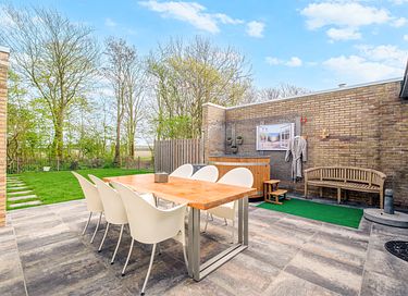 Modern bungalow with hot tub on the edge of the dunes - 28
