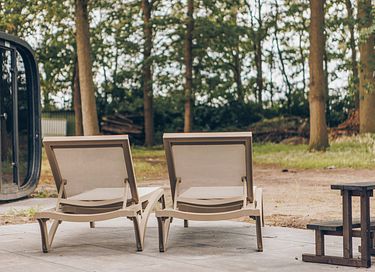 Logement de vacances à l'orée de la forêt avec espace bien-être - 60