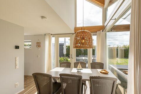 Luxury family villa close to the sea - 4
