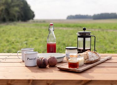 Duurzaam tiny house met weids uitzicht - 13