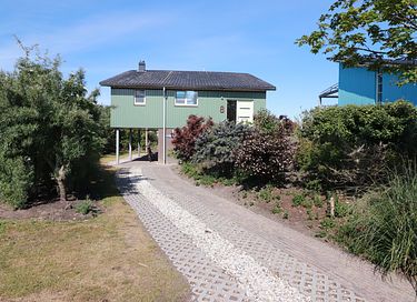 Stijlvolle strandvilla met hottub en uitzicht - 16
