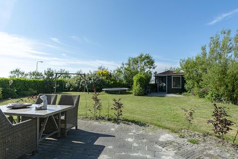 Familienhaus mit geschlossenem Garten am Rande der Dünen - 2