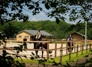 Glamping op een paardenboerderij - 2