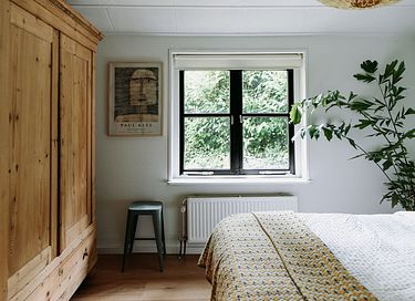 Romantic cottage in the forest with fireplace - 33