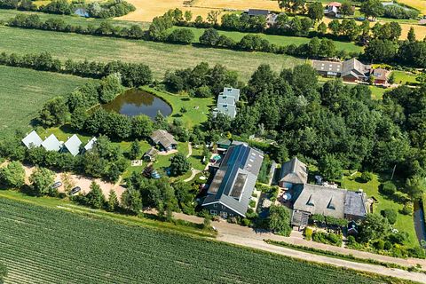 Vakantiehuis voor 6 personen met hottub - 2