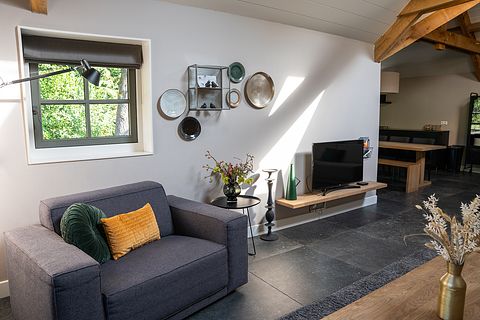 Unique group accommodation for 16 people - 4