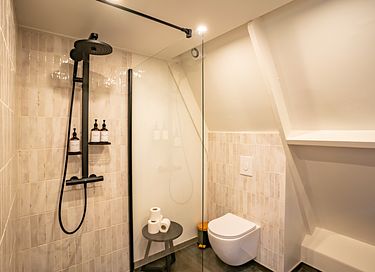Schönes Waldhaus mit romantischer Badewanne - 22