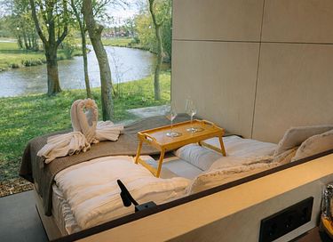 Maison miroir romantique avec bain moussant - 14