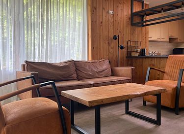 Huisdiervriendelijke bungalow op groen park - 4
