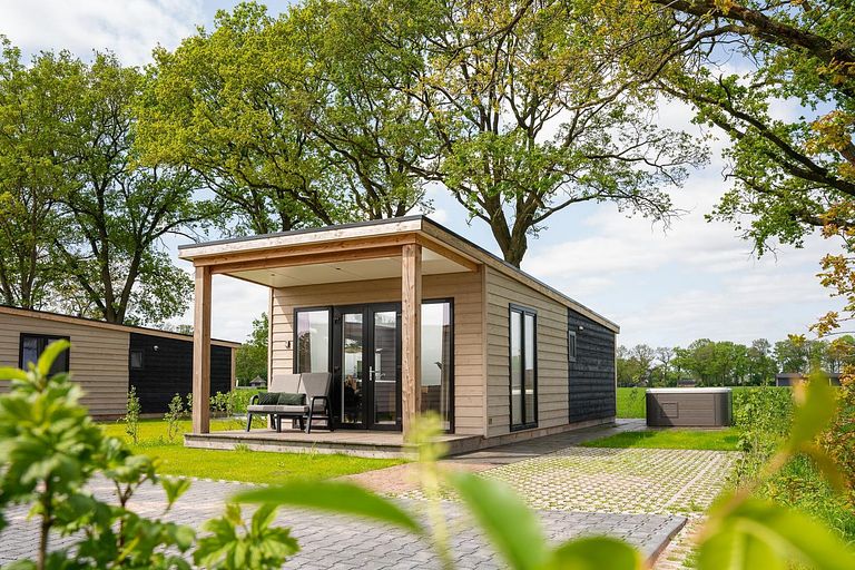 Tiny house pour 2 et espace bien-être - 1