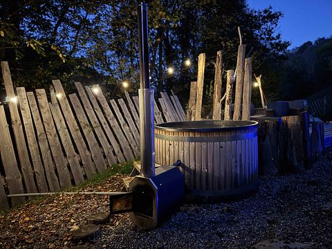 Romantisch chalet met Scandinavisch bad - 2