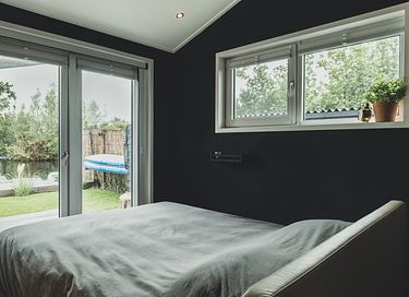 Luxe Tiny house met jacuzzi aan het water - 34