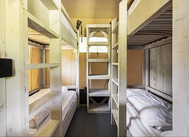 Luxury glamping lodge on small-scale park - 14