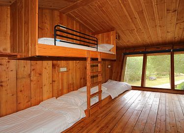 Chalet en pleine nature dans une zone boisée - 13