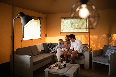 8-person safari tent on a nice campsite - 2