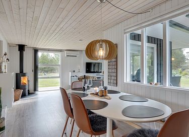 Vakantiehuis met bubbelbad en sauna - 19