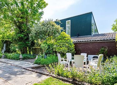 Trois Avenue des Turcs 28 - 27