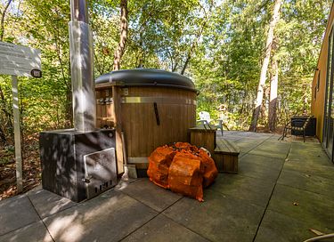 Luxe vakantiehuis (4p) met hottub in het bos - 3