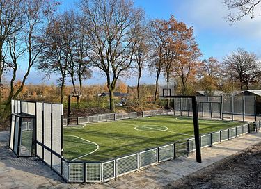 Geräumiges Glampingzelt für 6 Personen - 32