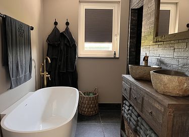 B&B with hot tub, sauna and privacy - 12