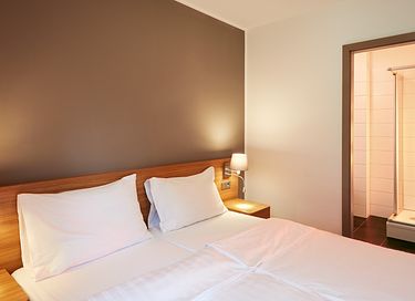 Vakantiehuis aan een meer in de bergen - 7