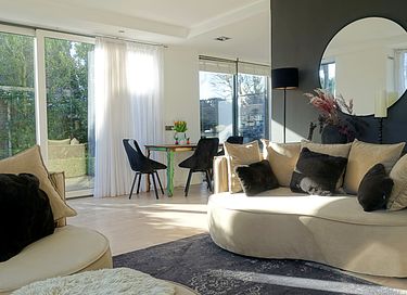 Villa met ligbad en open haard - 17