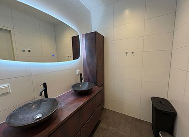 Villa en pleine forêt avec sauna et aire de jeux extérieure - 28