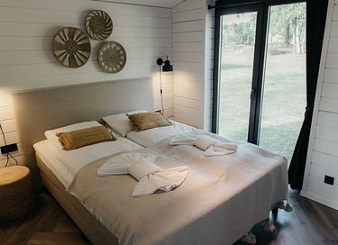 Cottage avec jacuzzi et vue sur un lac - 26