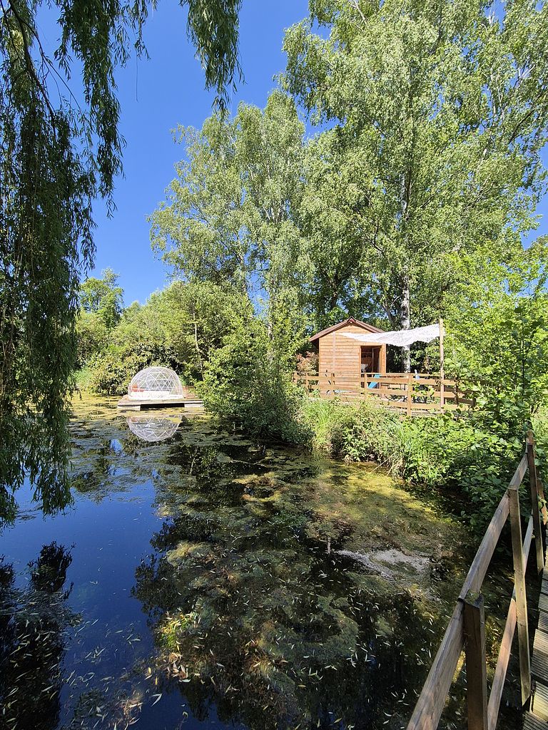 Ferienwohnung mit schwimmendem Kuppelzelt - 1