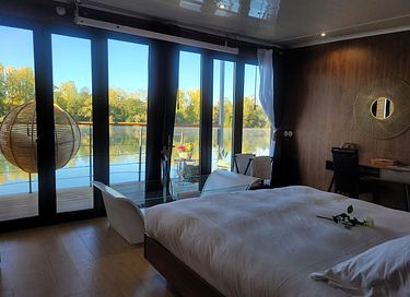 Romantic overnight stay on the waterfront - 8