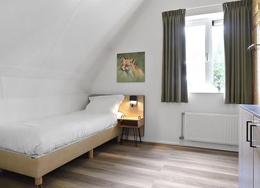 Ruime vakantiewoning aan het water in Drenthe - 15