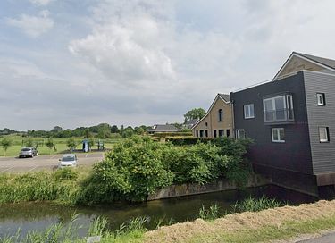 Unique group stay (30p) on the waterfront - 15