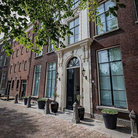 Boutique hotel in stadsvilla in Schiedam - 2