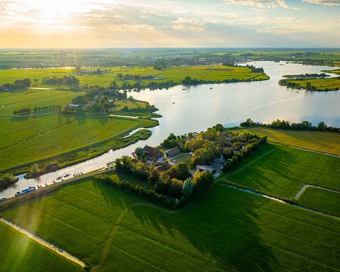 Group accommodation by the Frisian water - 2