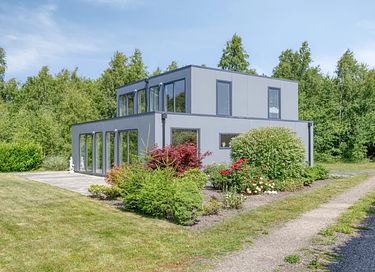 Modern vakantiehuis aan de bosrand