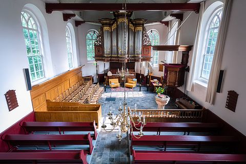 Hemels overnachten in je eigen kerkje - 3