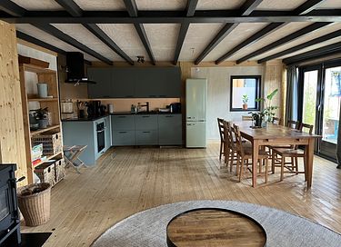 Lodge naturel dans une forêt nourricière - 7