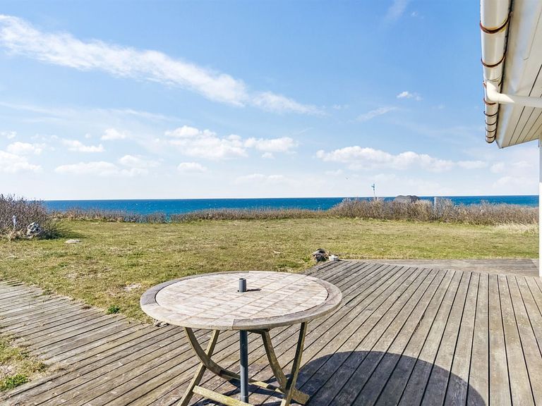 Vakantiehuis dicht bij zee met uitzicht - 1