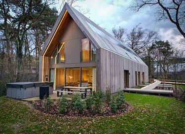 Geräumiges Ferienhaus (8p) mit Jacuzzi - 24