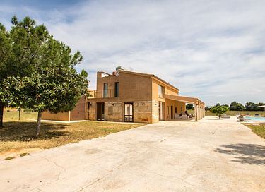 Modern en groot vakantiehuis met zwembad  - 11