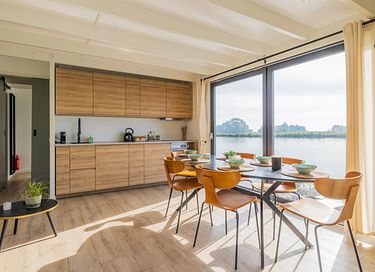 Unieke waterwoning met dakterras - 4