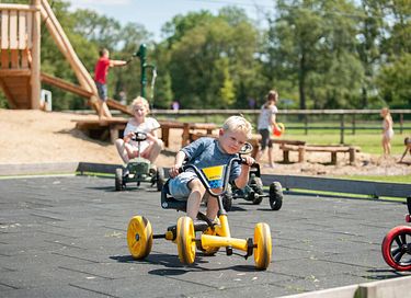 Tente de camping entièrement équipée (5p) - 11